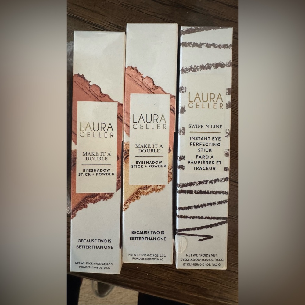 Laura Geller Lot - Eyeshadow Stick Powder, Swipe and Line and Baked highlighter